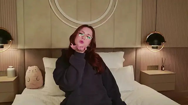 Kendra_Parlow: онлайн-секс-чат