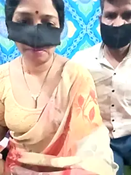 Chat XXX en directo de Sexy_couple2511