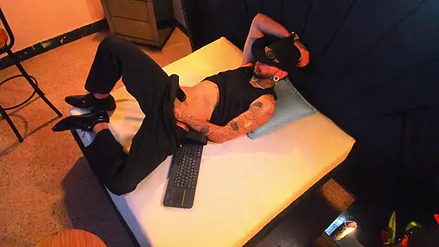 axel_valtier 现场XXX聊天