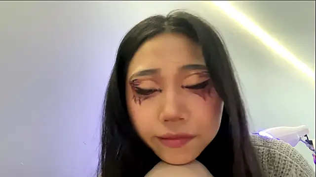 SweetMiaXO webkamerás műsora