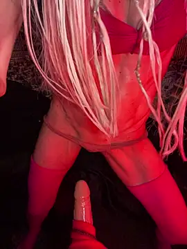 1NikiVegas: онлайн-секс-чат