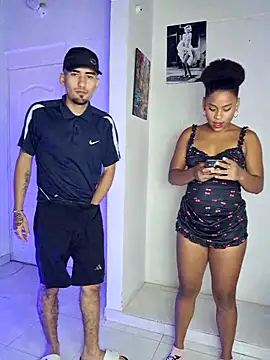 Chat XXX en directo de royalgirls_x