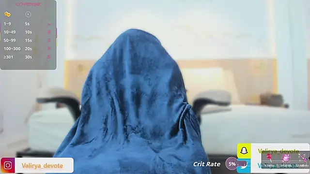 Chat +18 de valirya_devote ao vivo