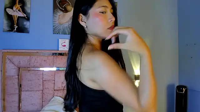 Chatroom XXX en direct de LICKY_LOV