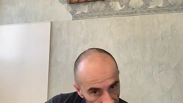 Chat XXX ao vivo de slave44nantes