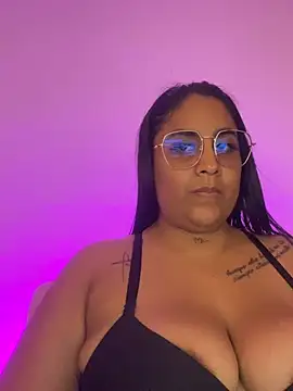 Liith: απευθείας συνομιλία ΧΧΧ