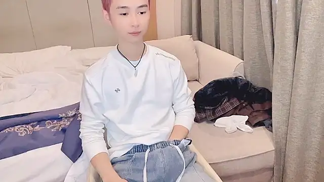 Chat XXX en directo de SUNNY_BOY