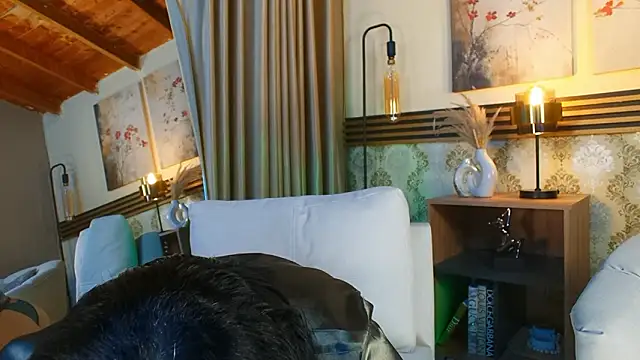 Madissononee Chat XXX live