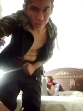 Czat XXX na żywo – Cloud0nMycock