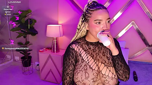 MalaikaBrown 라이브 XXX 채팅