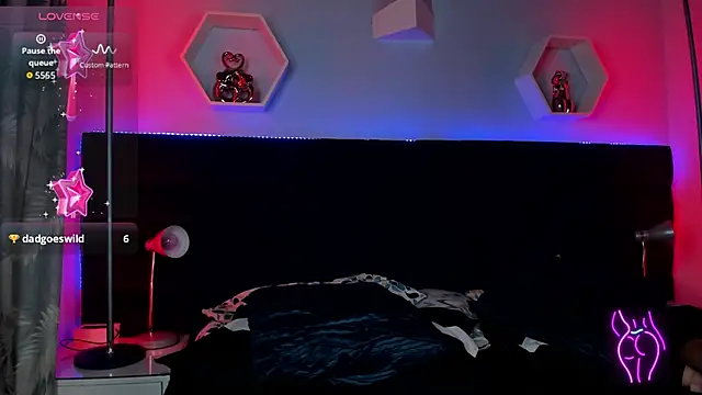 _carla_roseeのライブXXXチャット