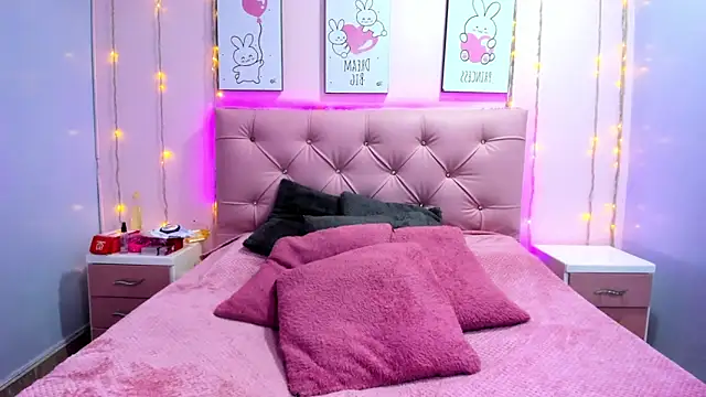 Issaa_Tyler 라이브 XXX 채팅