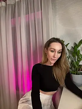 AnesaKis 라이브 XXX 채팅