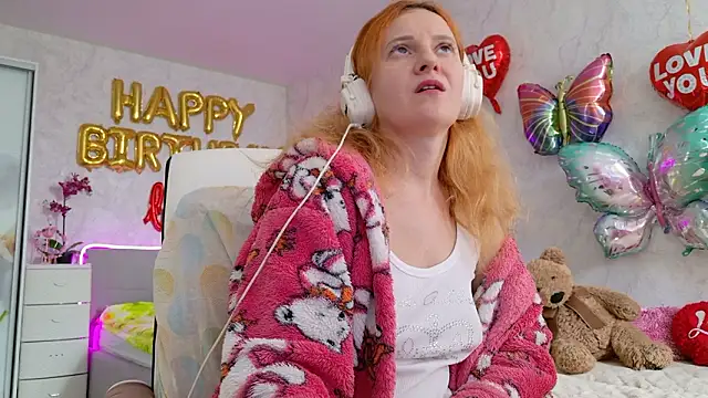 SimaGoldy Live XXX Chat