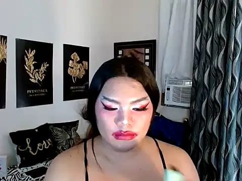 TSbrianaHugeCock: вебкам-шоу