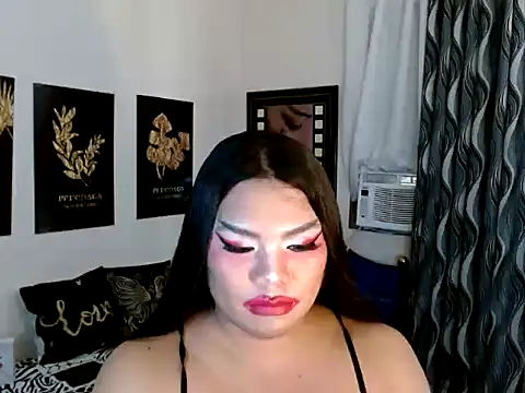 Chat XXX ao vivo de TSbrianaHugeCock