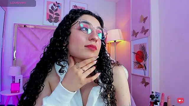 DemiJones_ live XXX chat