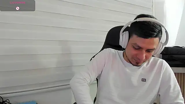 عرض كام Rick_Adams