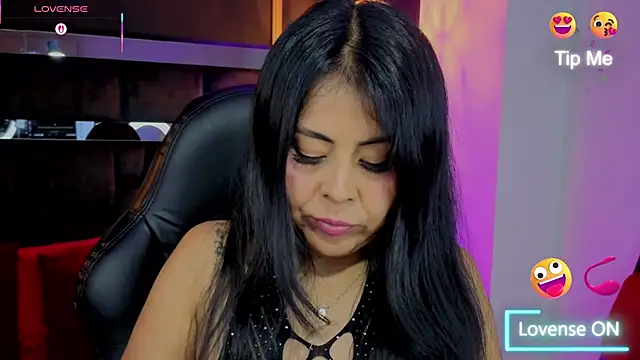Chat +18 de Aniajoness_ ao vivo