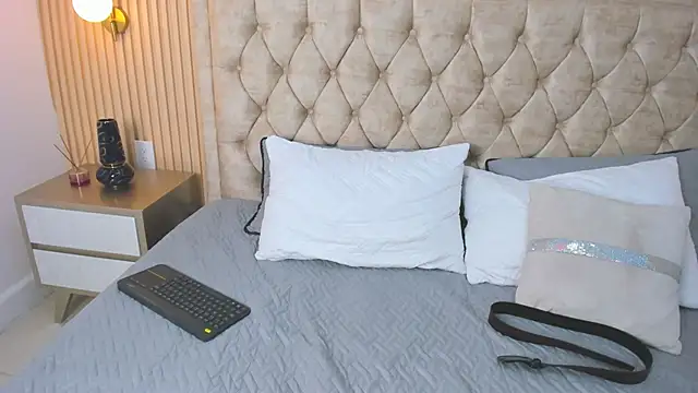 Maxii18_ Webcam-Show