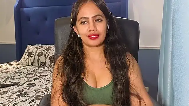 FannyXhot Adlı Modelin Canlı XXX Sohbeti