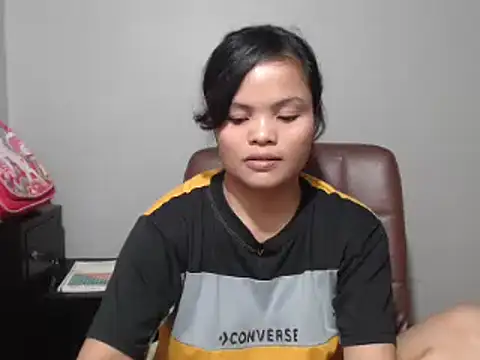 Lara_Sung Webcam Show