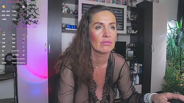 SheilaRyan Chat XXX in diretta