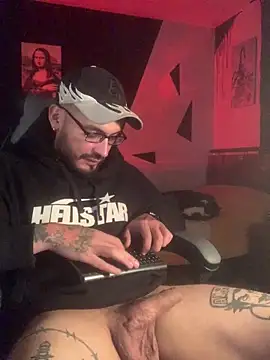 malek_xarx_ Adlı Modelin Canlı XXX Sohbeti