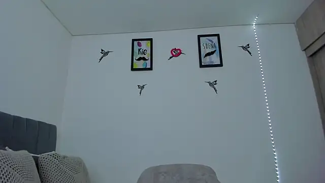 im_sarah34 élő XXX-chatje