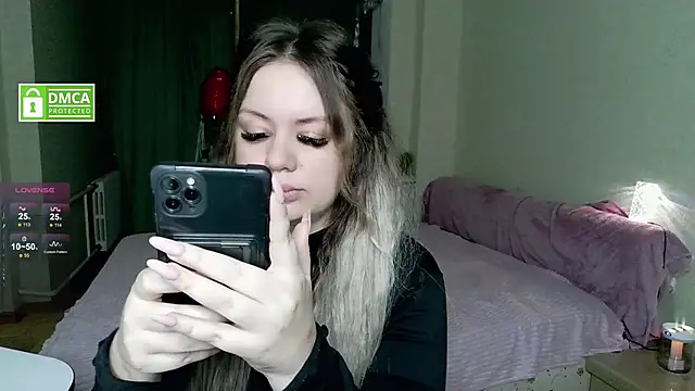 elven_dreams_ élő XXX-chatje