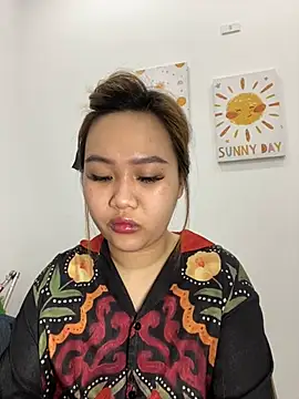 Almira6868 网络视讯表演