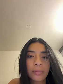 Laura_fernandezII Chat XXX in diretta