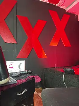 abrilbigcock Show in webcam