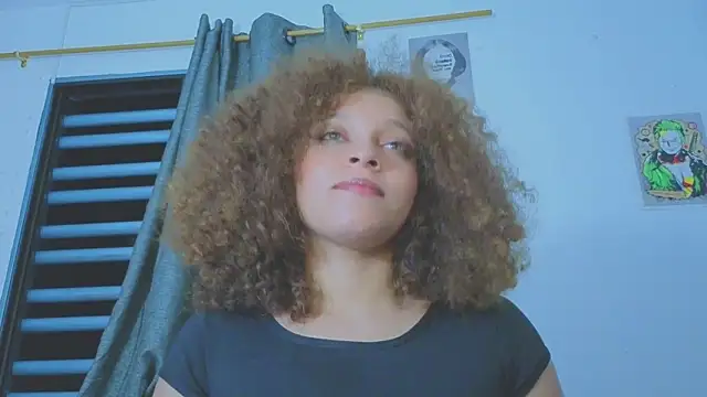 Ada_gales_ élő XXX-chatje