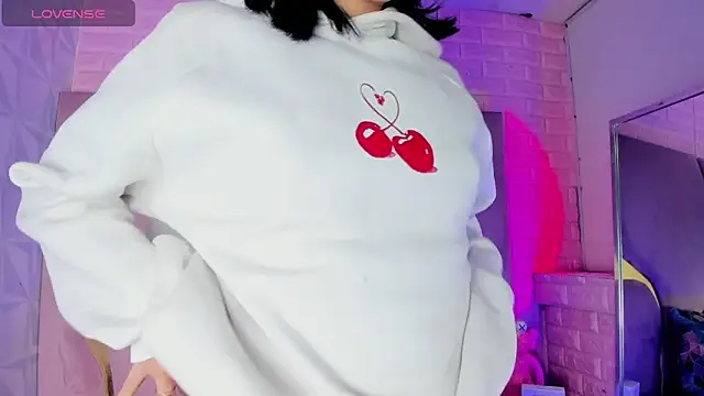 Živý XXX chat NaniiSisy