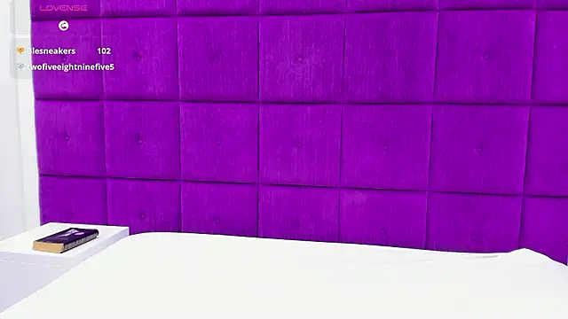 SharonMartini Chat XXX in diretta