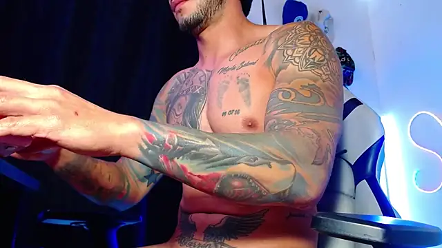 دردشة sebastian_horny الجنسية المباشرة