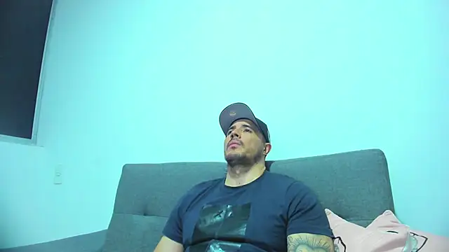 DagotiのライブXXXチャット