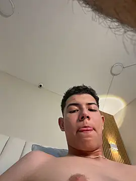 FireGuy_99 live XXX chat