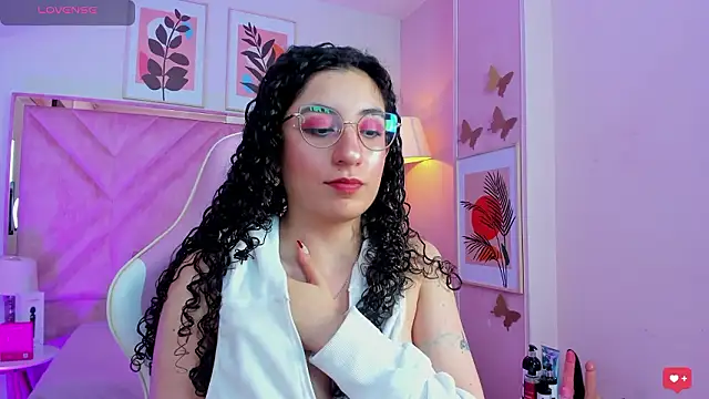 دردشة DemiJones_ الجنسية المباشرة