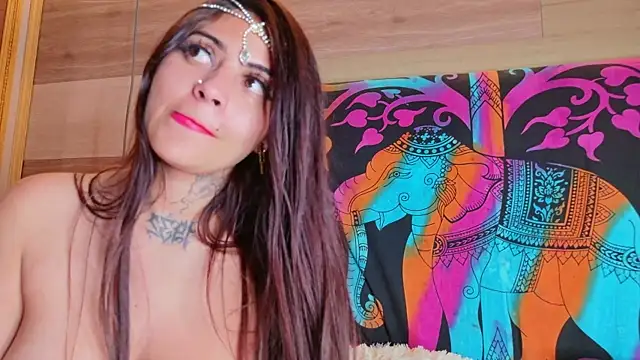 Cori_Paige élő XXX-chatje