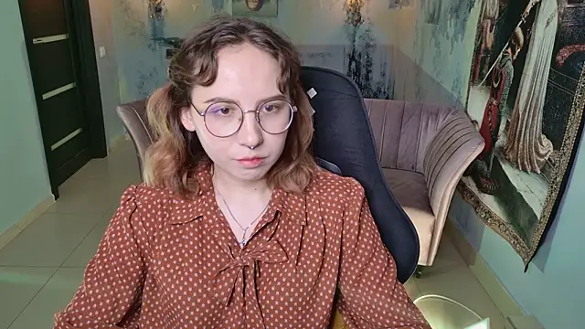 JasmineMilko élő XXX-chatje