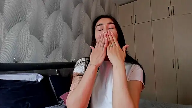 Živý XXX chat Bambiii_bby