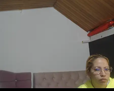 Chatroom XXX en direct de CATTALINAHOT