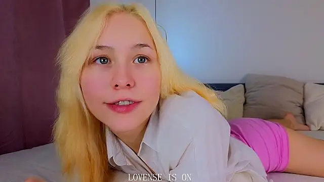 BritniBers Chat XXX live