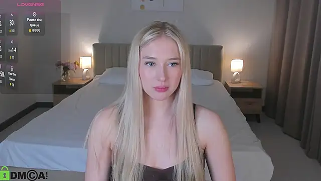 ChloeAlba: вебкам-шоу