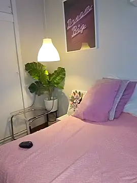 Chat XXX ao vivo de adhara-walk