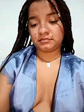 tina_tinitaa élő XXX-chatje