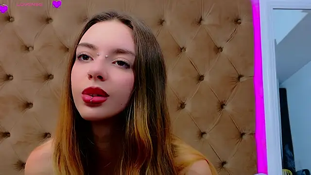 دردشة CoraVex الجنسية المباشرة