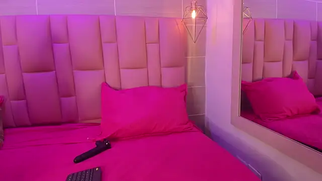 Mia-Bleir – Naživo XXX chat